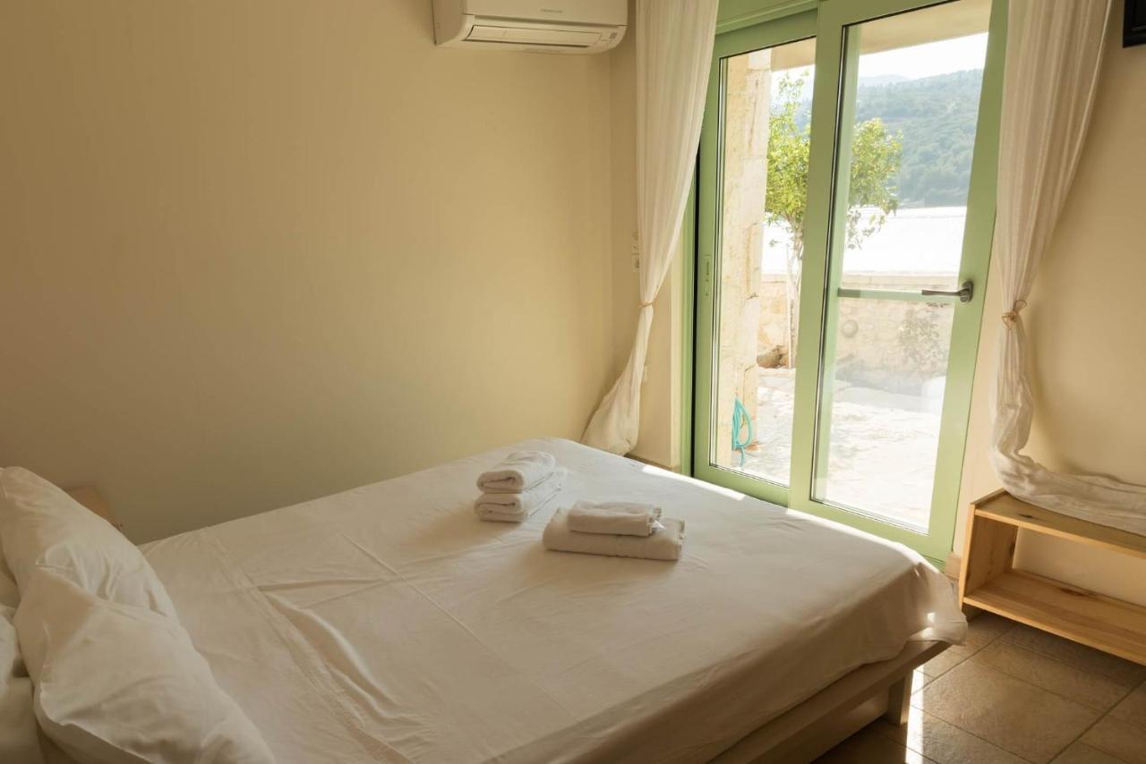 Meganisi Blue Apartment Spartokhórion 외부 사진